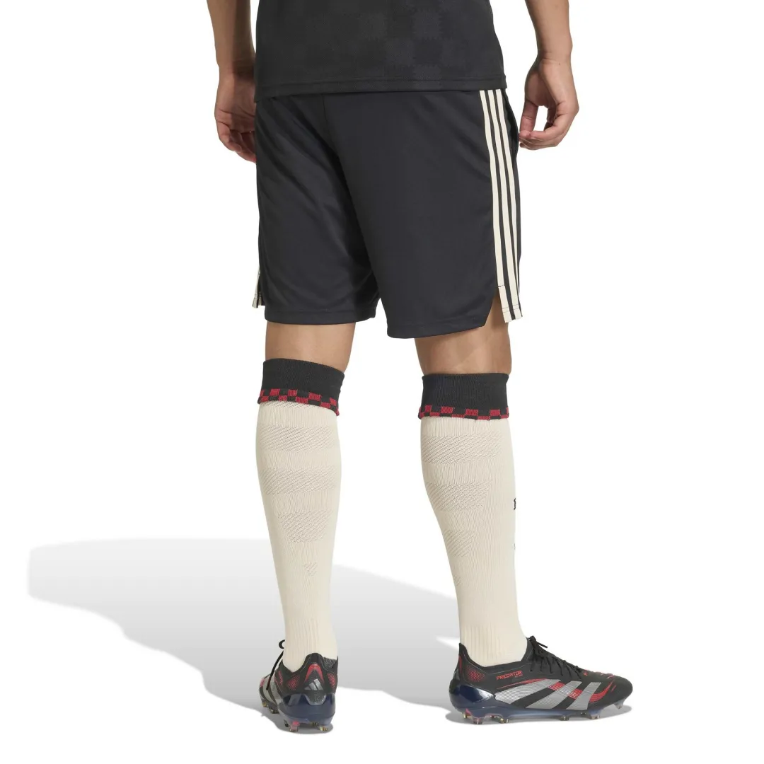 Bayern Munich Third Soccer Shorts 2025/26 - Image 3