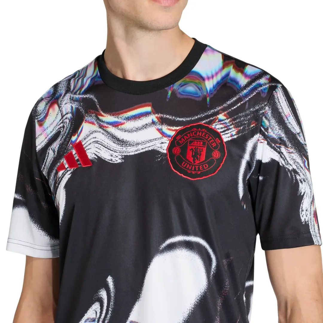 Manchester United Pre-Match Training Jersey 2025/26 - Image 3