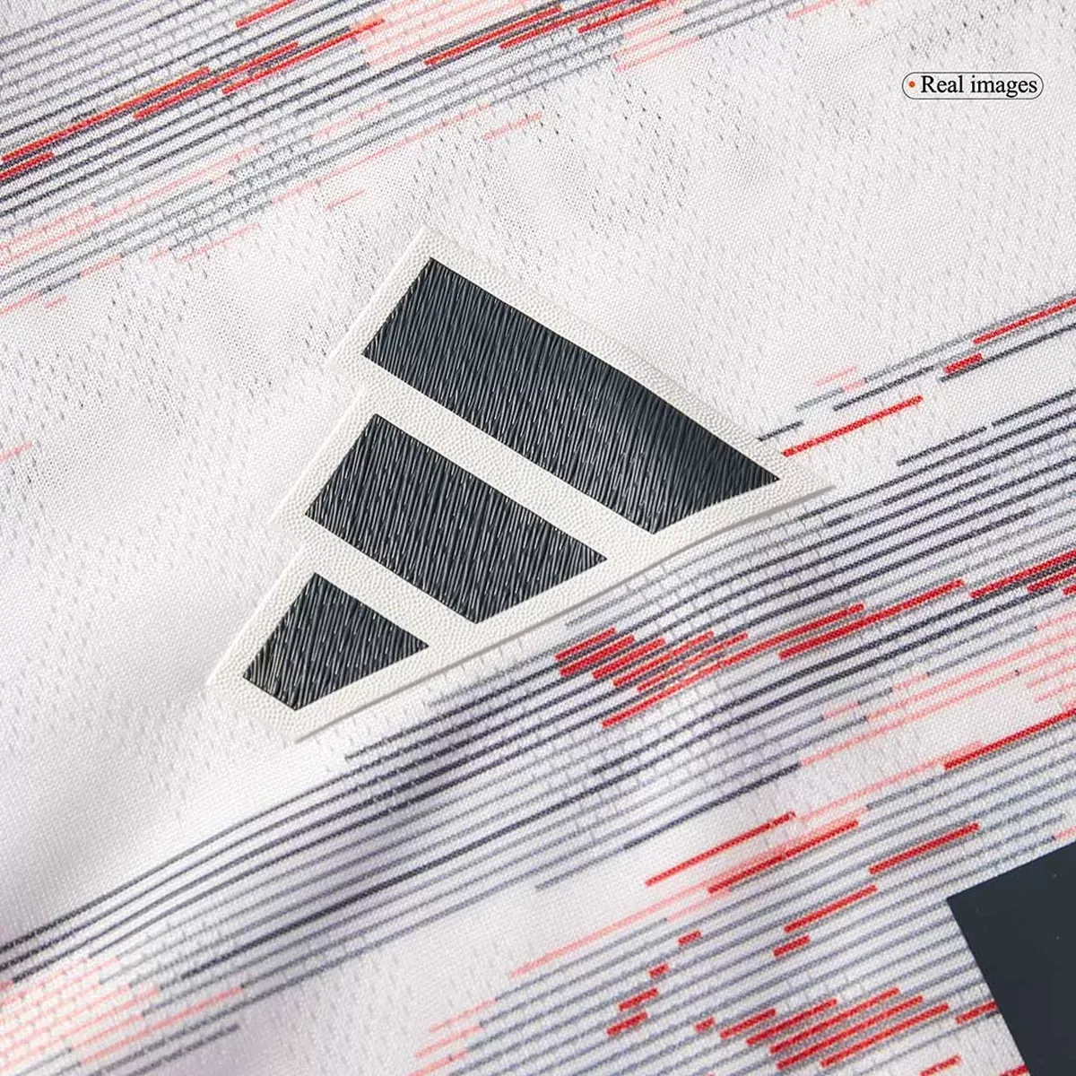 Player Version KANE #9 Bayern Munich Away Jersey 2025/26 - Image 7