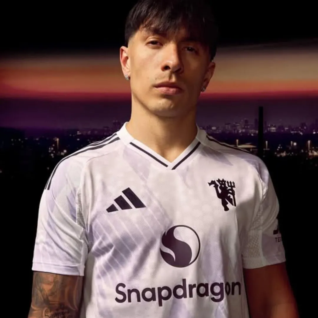 Alternative view of Manchester United Away Jersey 2025/26