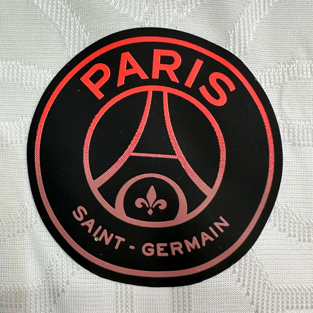 Player Version PSG Paris Saint-Germain White Jersey 2025/26 - Image 3