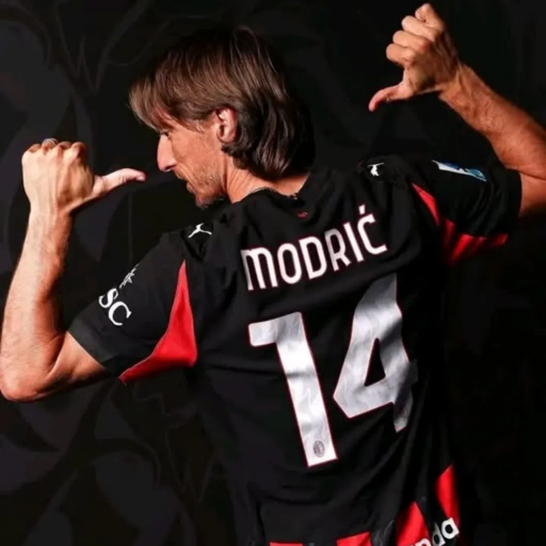 MODRIĆ #14 AC Milan Home Jersey 2025/26 - Image 5