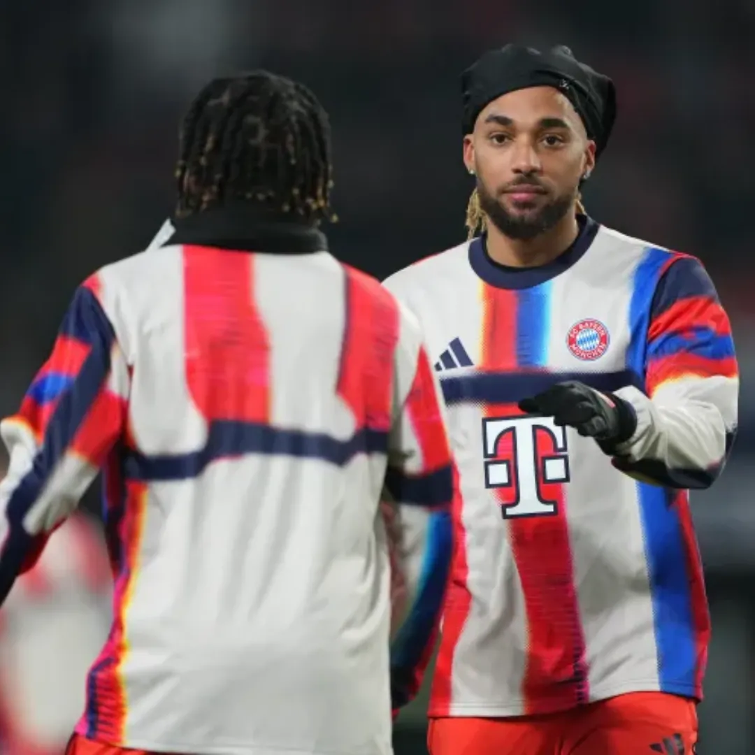 Bayern Munich Pre-Match Training Jersey 2025/26 - Image 4