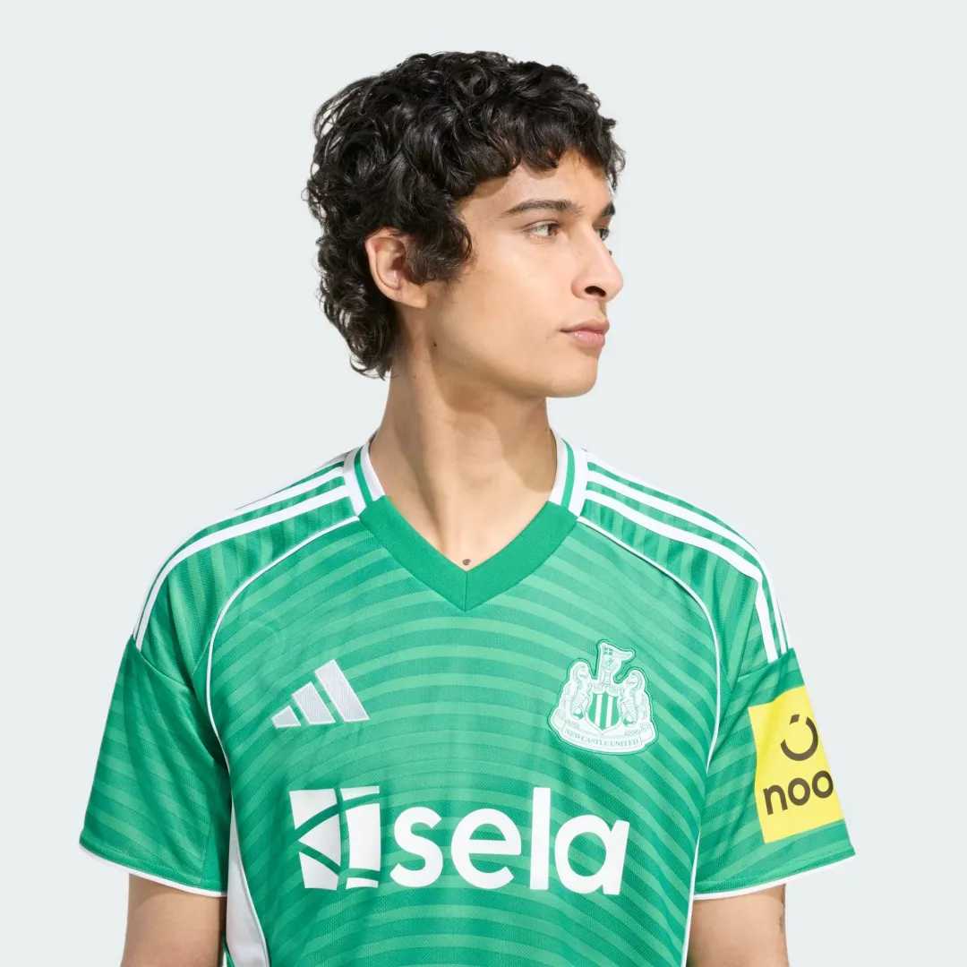 Newcastle United Away Jersey 2025/26 - Image 3