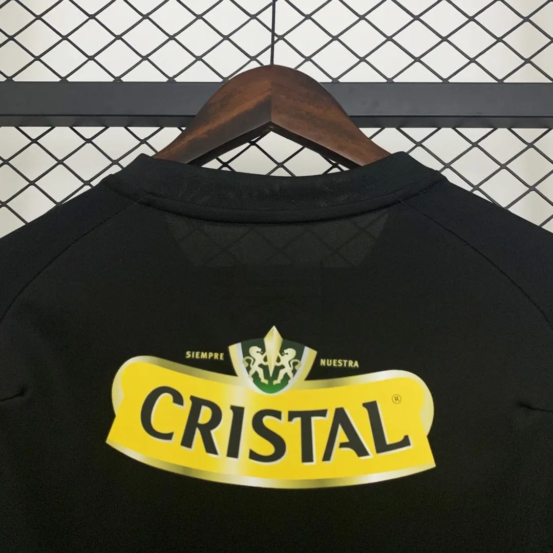 Retro Colo Colo Away Jersey 2011 - Image 9