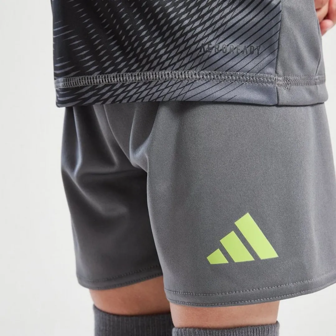 Kid's Manchester United Away Goalkeeper Kit 2025/26 - Image 6