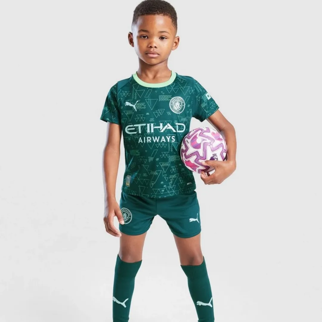 Kid's Manchester City EA Sports Fourth Kit 2025/26 - Image 4