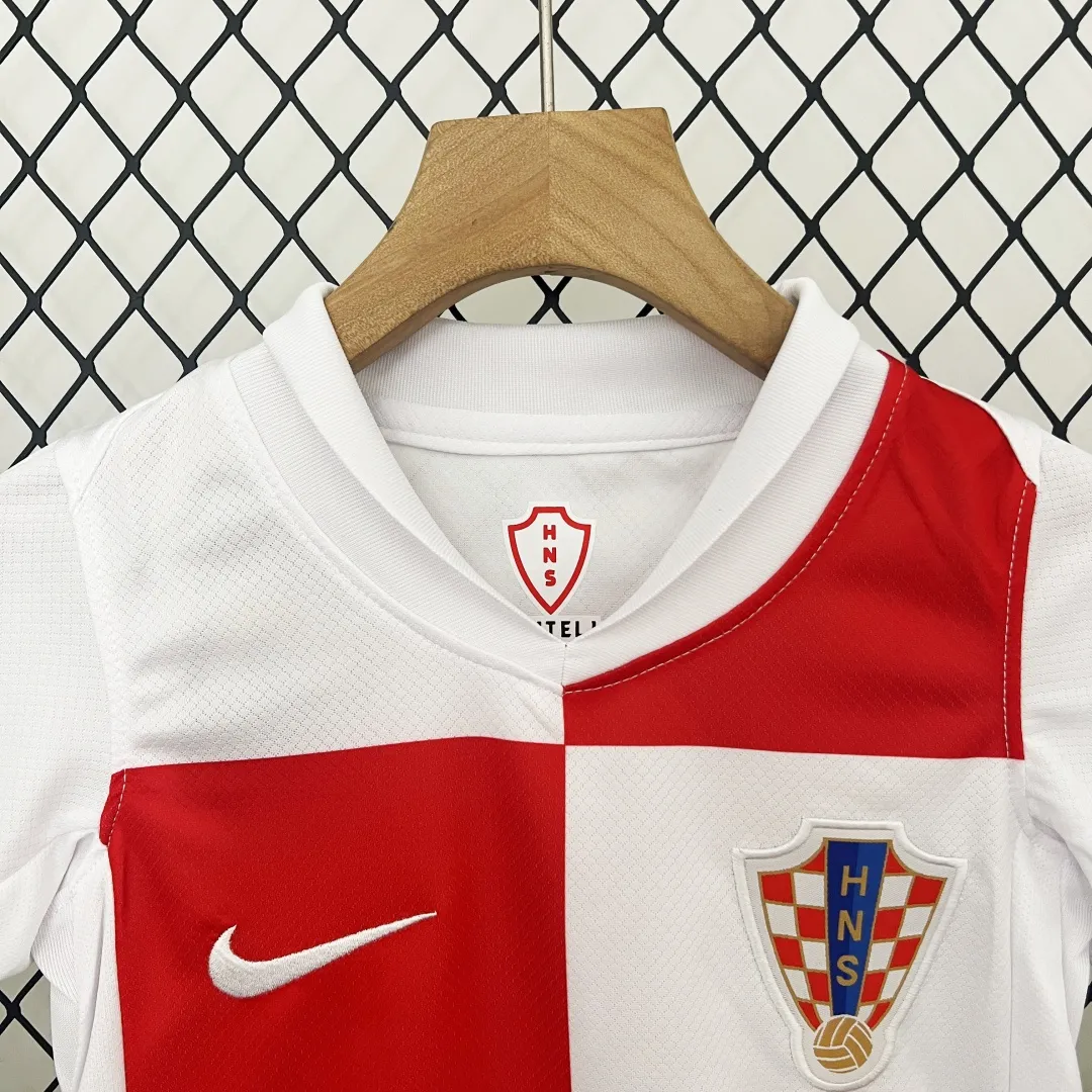 Kid's Croatia Home Kit EURO 2024 - Image 3