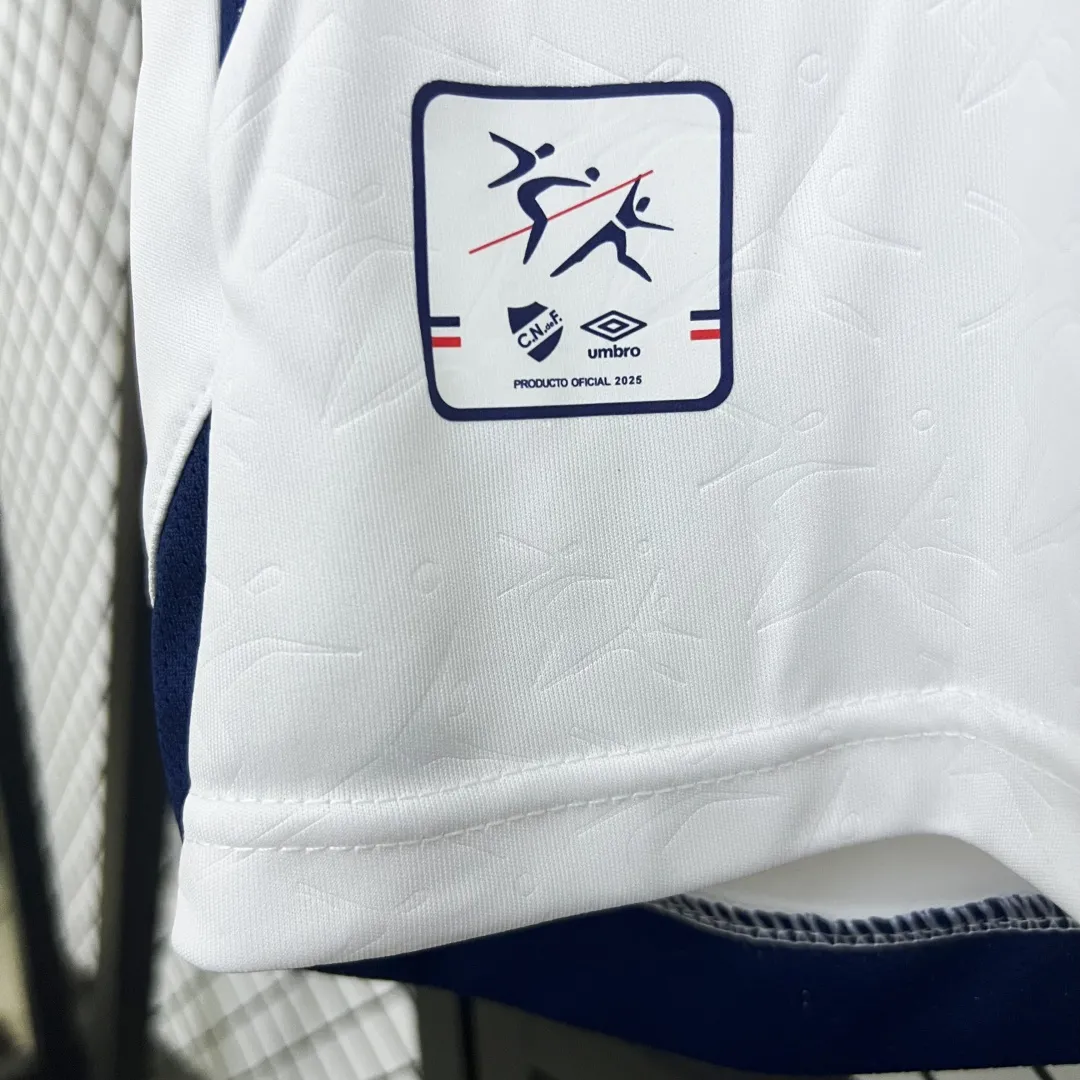Club Nacional de Football Home Jersey 2025 - Image 7
