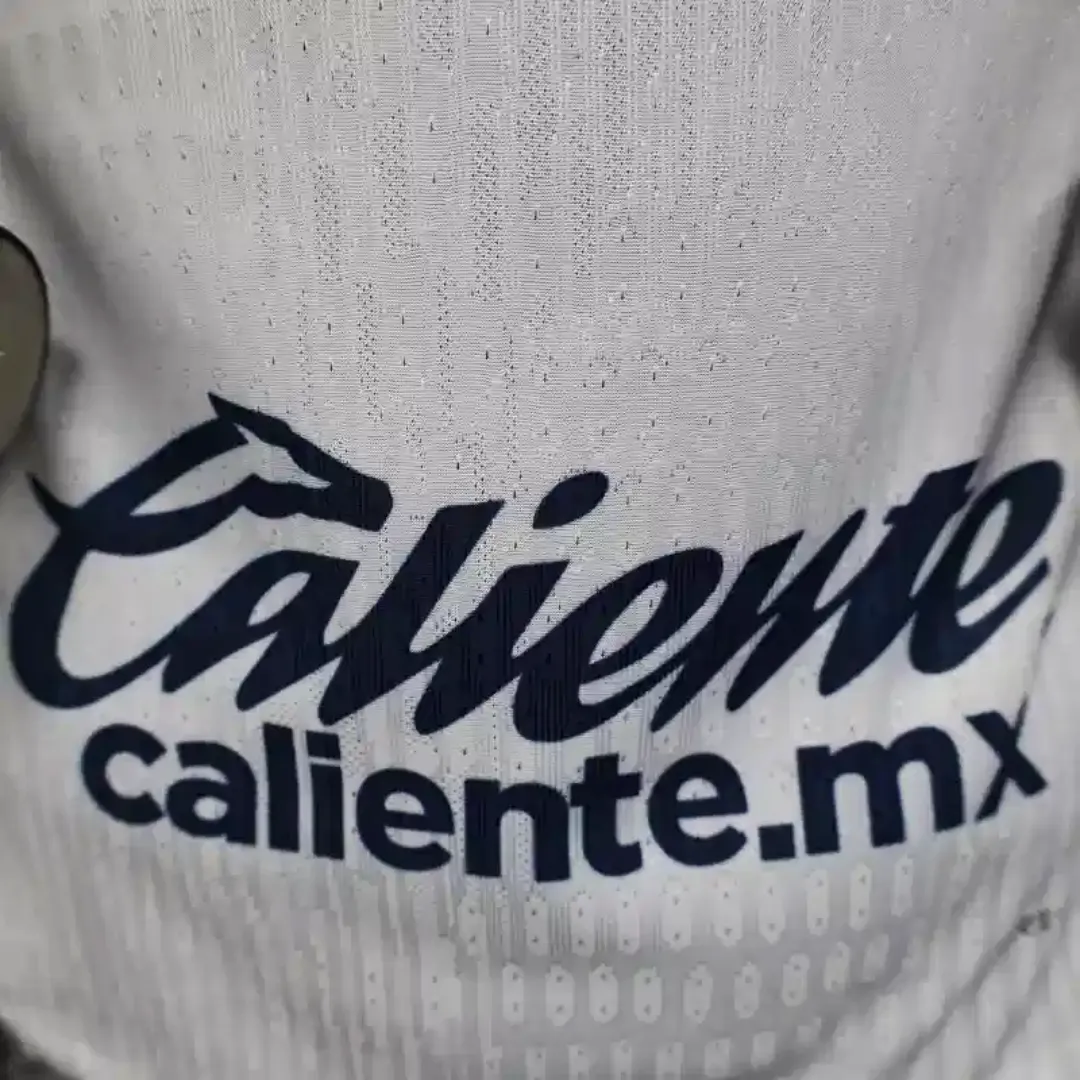 Player Version Pumas UNAM Home Jersey 2025/26 - Image 7