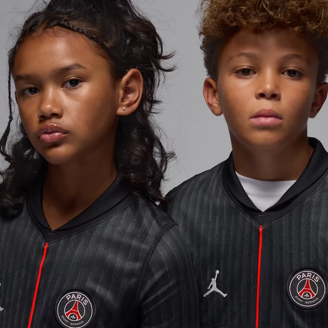 Kid's PSG Paris Saint-Germain Fourth Kit 2025/26 - Image 4