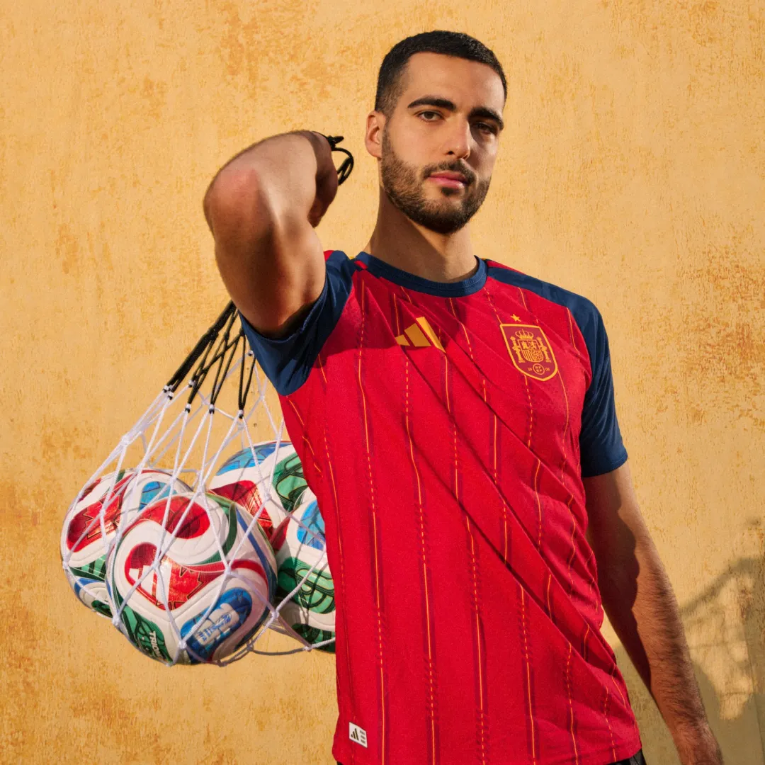 Player Version Spain Home Authentic Jersey World Cup 2026 - Image 3