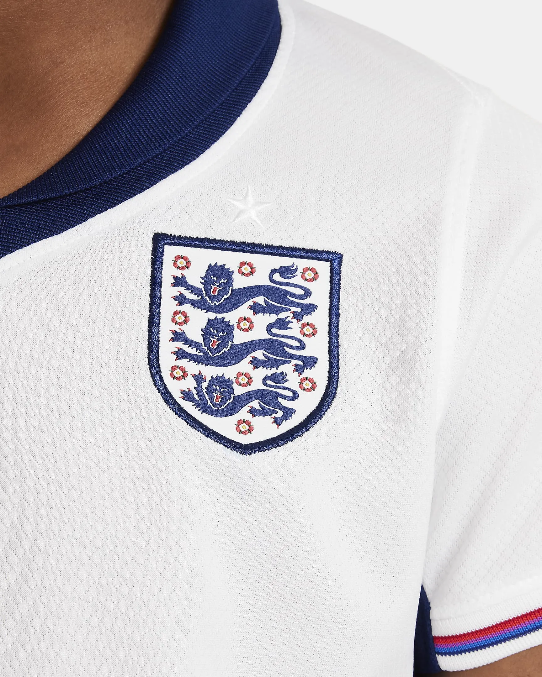 Kid's England Home Jersey+Shorts EURO 2024 - Image 5