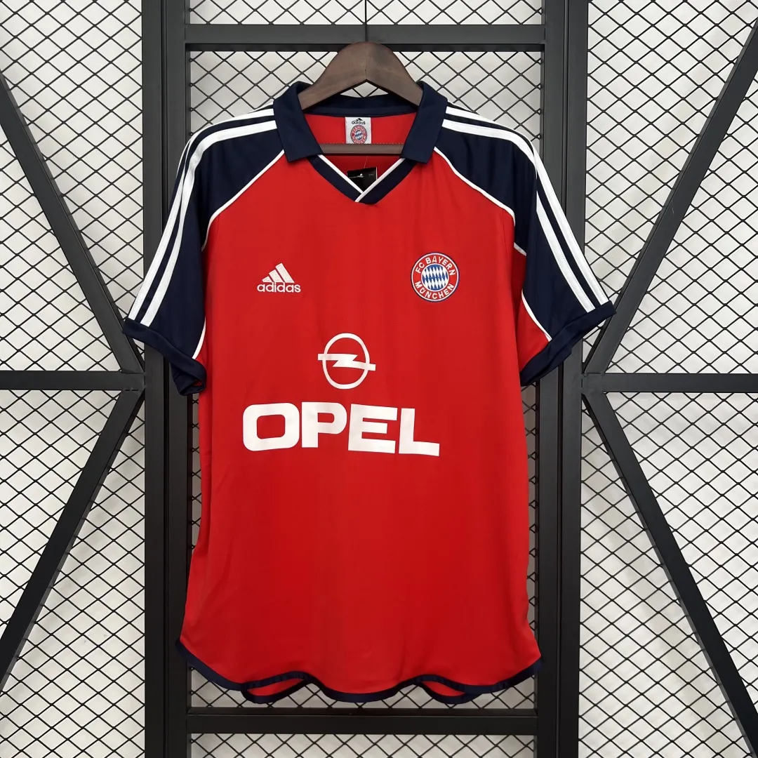 Retro Bayern Munich Home Jersey 2000/01 - Image 4