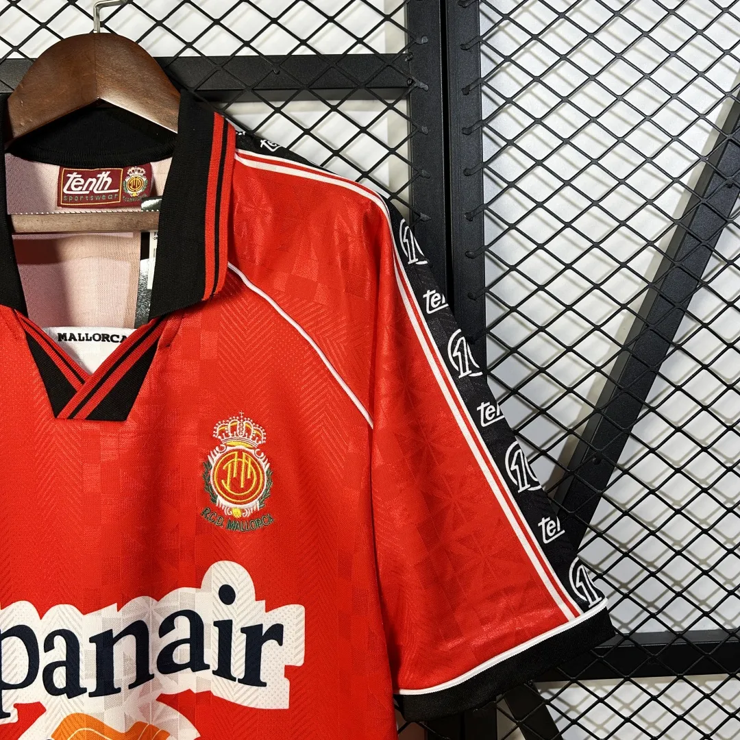 Retro RCD Mallorca Home Jersey 1996/97 - Image 4