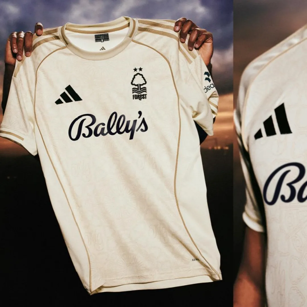 Nottingham Forest Away Jersey 2025/26 - Image 4