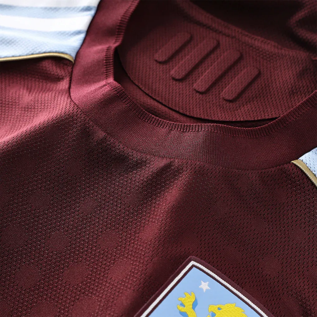 Player Version Aston Villa Home Authentic Match Jersey 2025/26 - Image 3