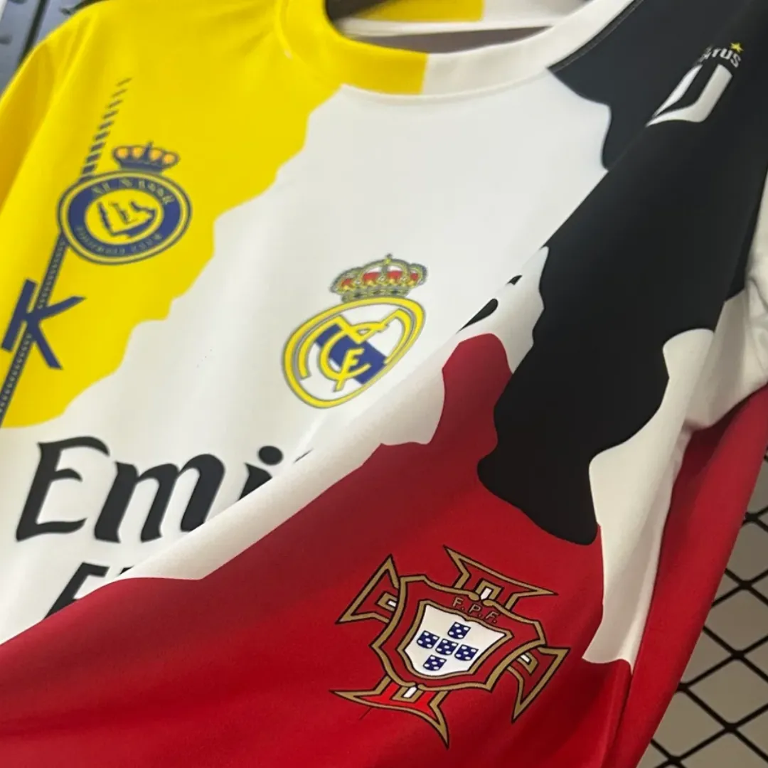 Cristiano Ronaldo Commemorative Edition Jersey 2025/26 - Image 3