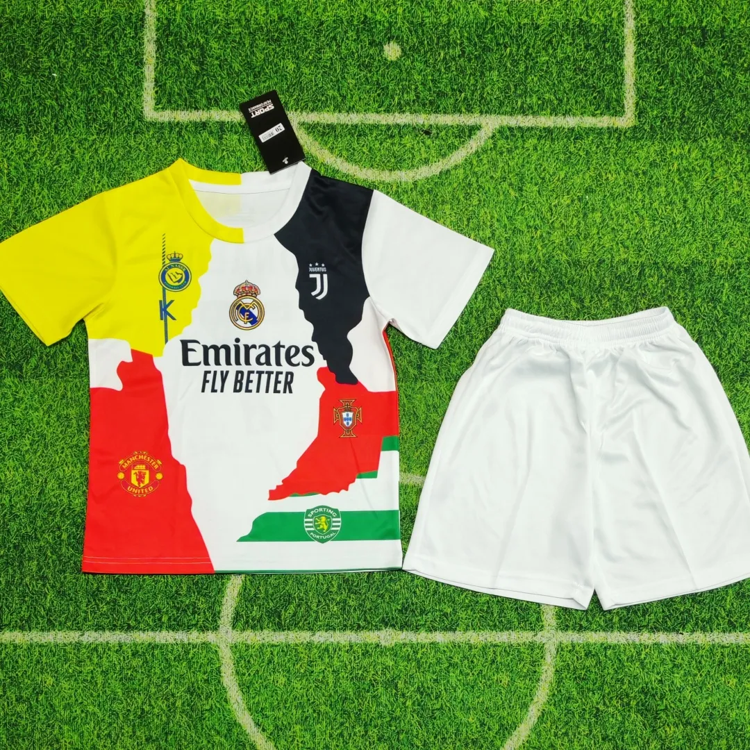 Kid's Cristiano Ronaldo Commemorative Edition Kit - Image 3