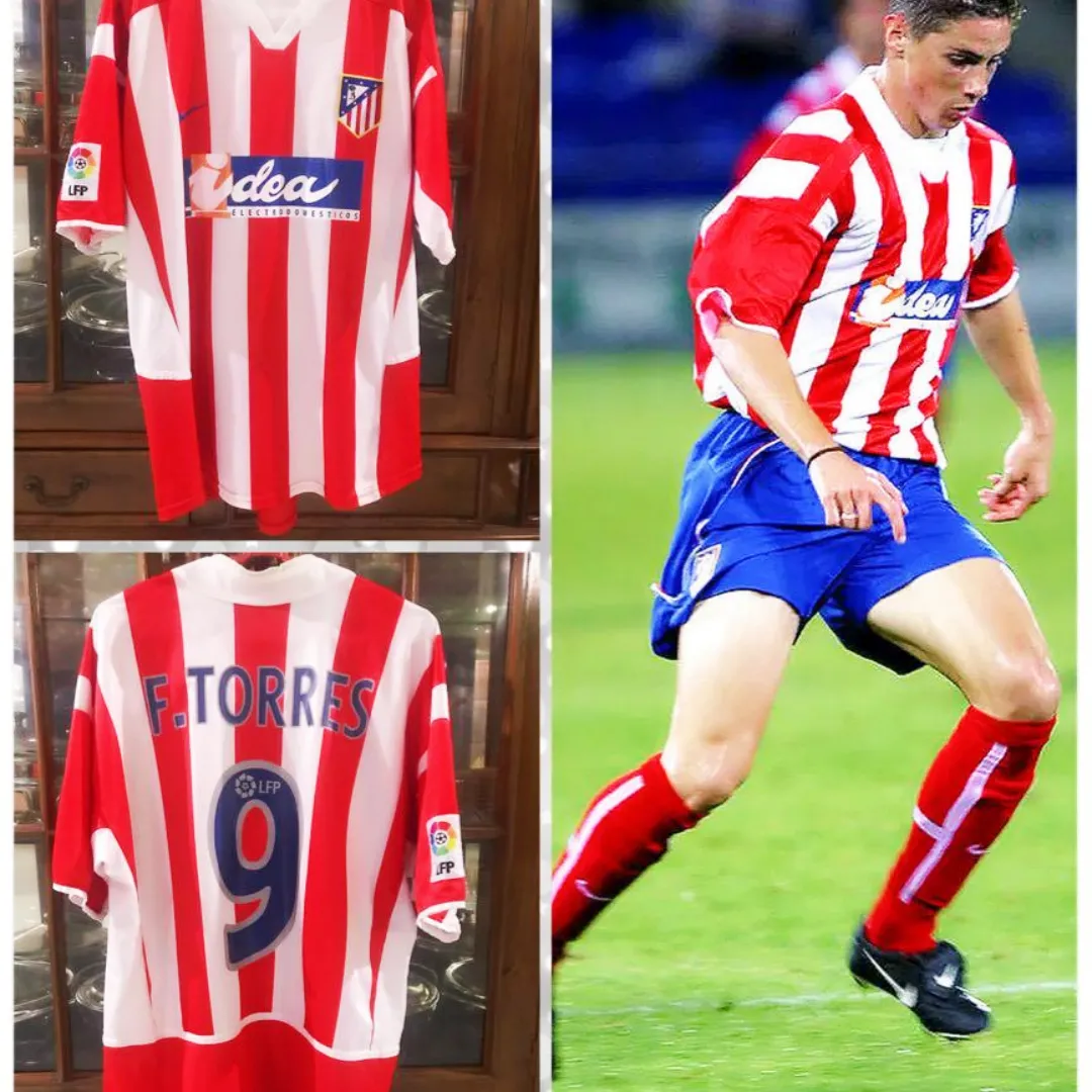 Alternative view of Retro Atletico Madrid Home Jersey 2002/03