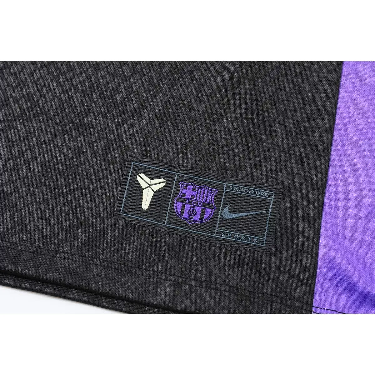 Kid's Barcelona x Kobe Bryant 1/4 Zipper Sweat Kit(Top+Pants) Black 2025/26 - Image 6