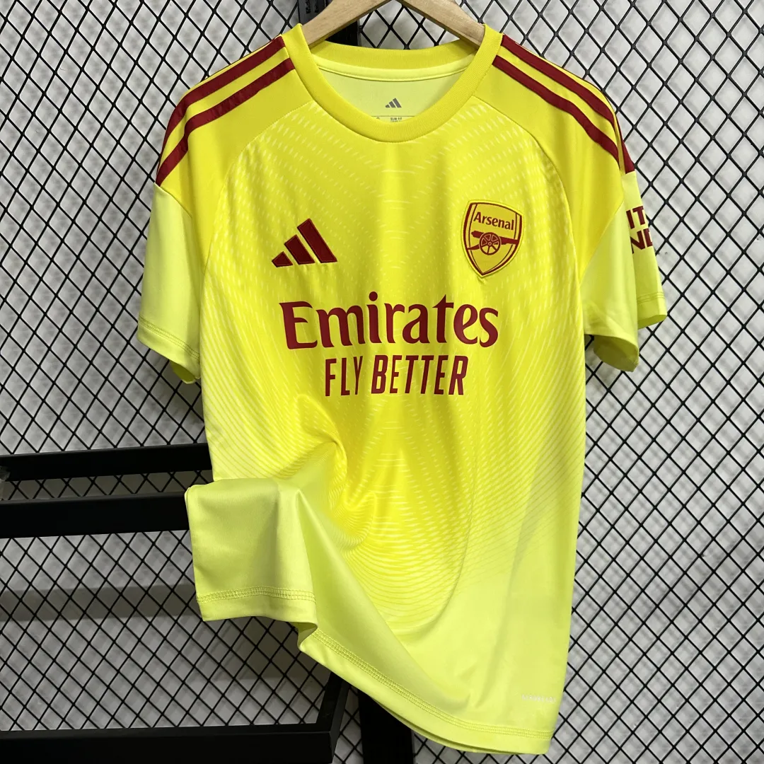 Arsenal Goalkeeper Jersey 2025/26 - Image 7