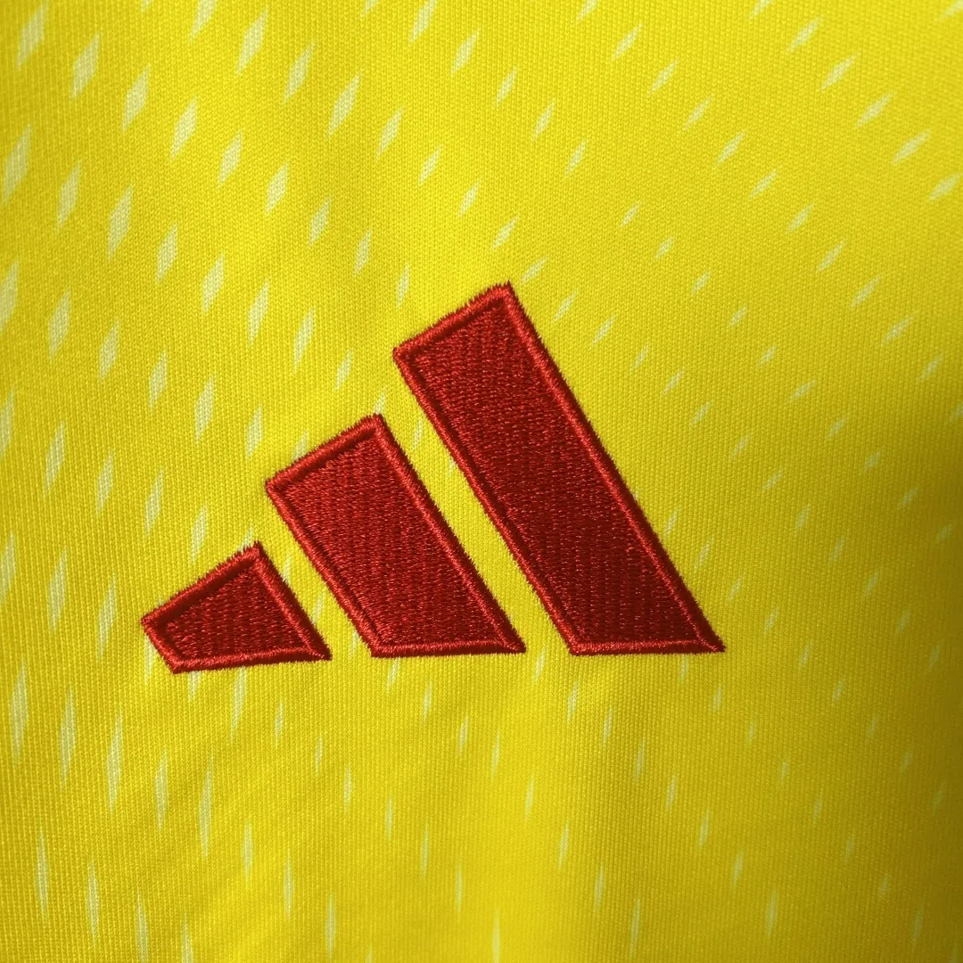 Arsenal Goalkeeper Jersey 2025/26 - Image 6