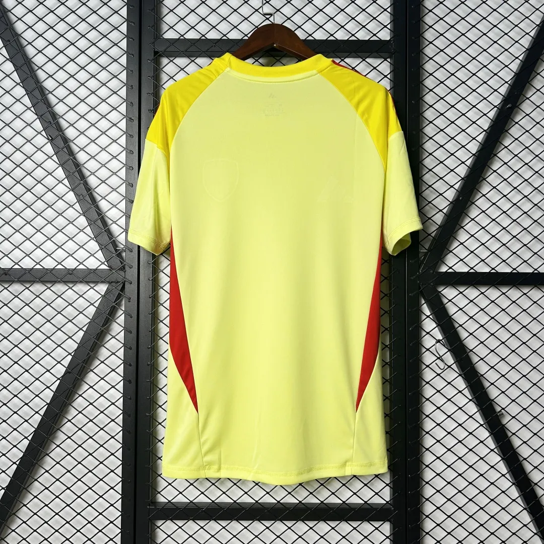 Arsenal Goalkeeper Jersey 2025/26 - Image 10