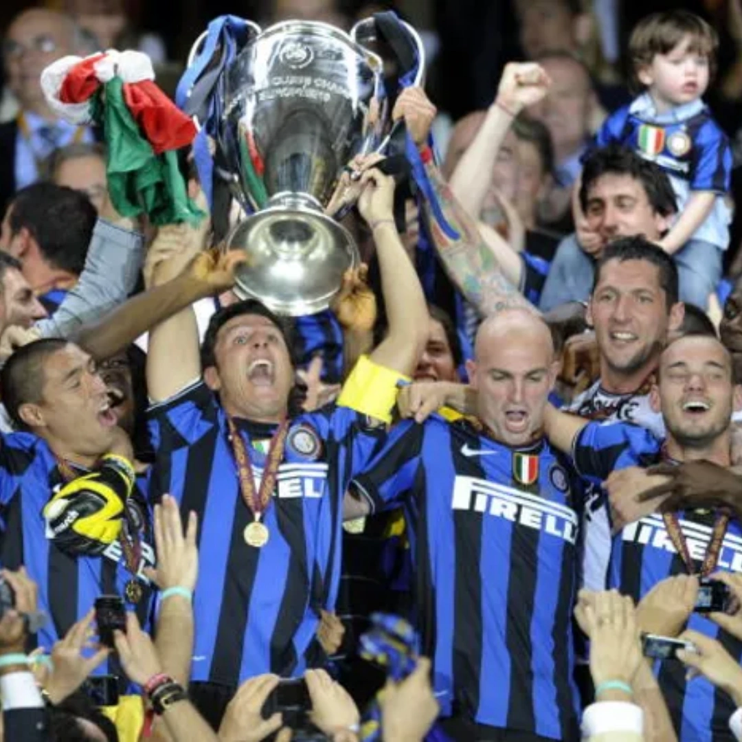 Alternative view of Retro Inter Milan 2010 UCL Final Long Sleeve Jersey