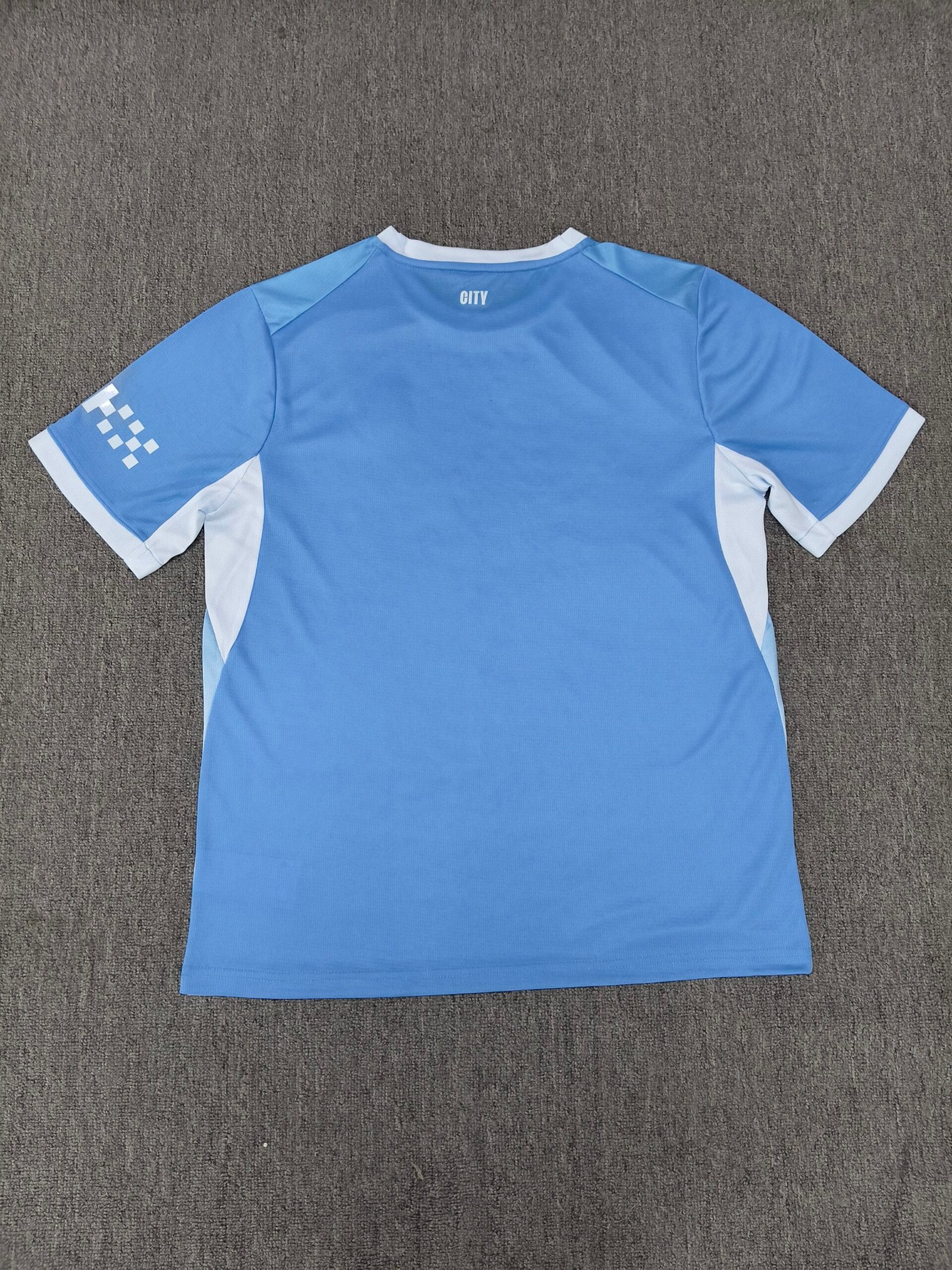 Alternative view of 26/27 Manchester City Home Fan Version Soccer Jersey