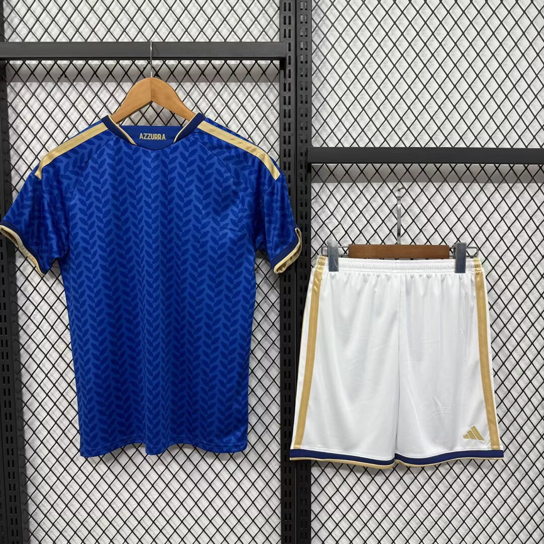 Alternative view of 26/27 Italy Home Adult Kit