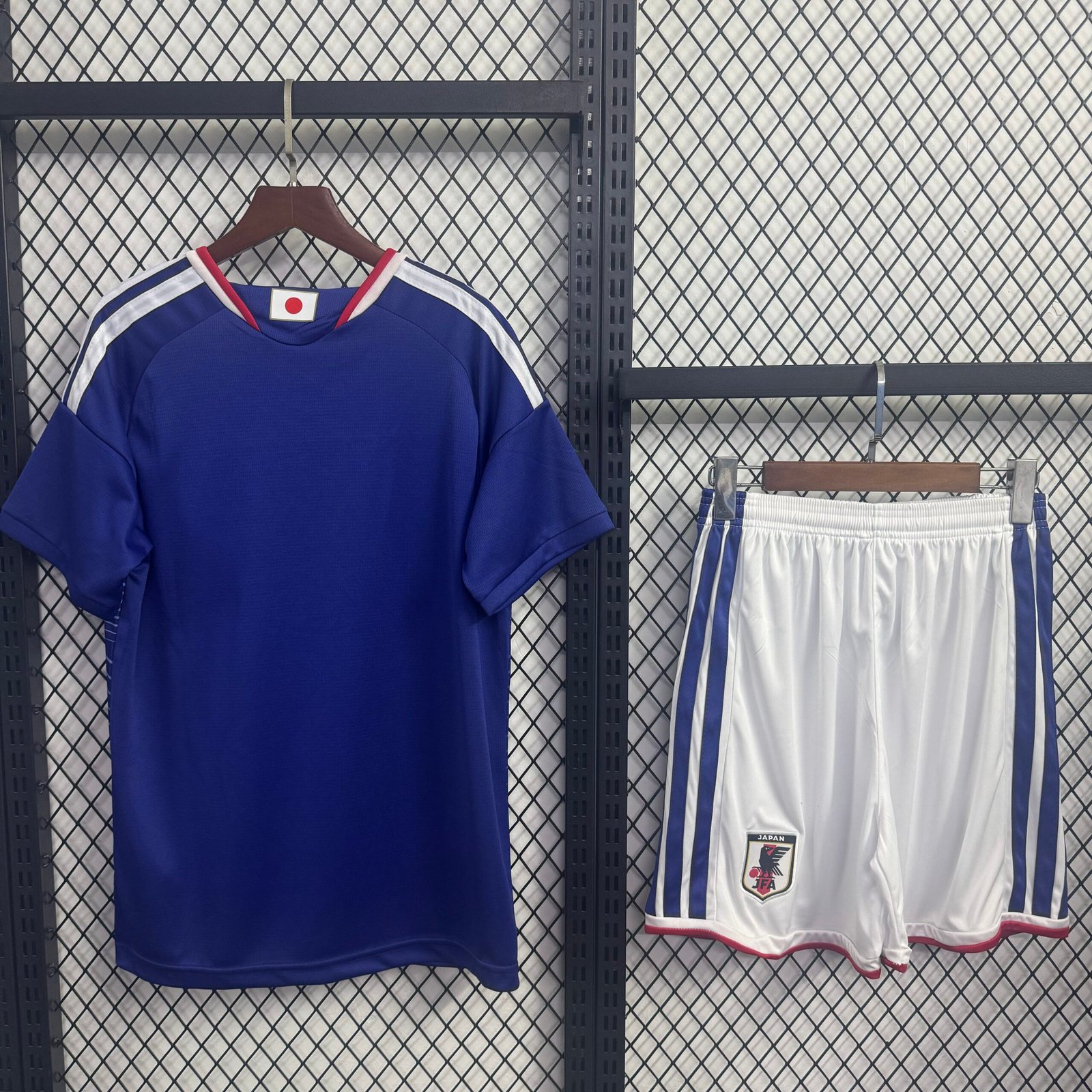 Alternative view of 26/27 Japan Home Adult Kit