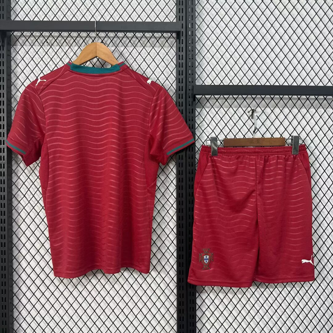 Alternative view of 26/27 Portugal Home Player Version Adult Kit