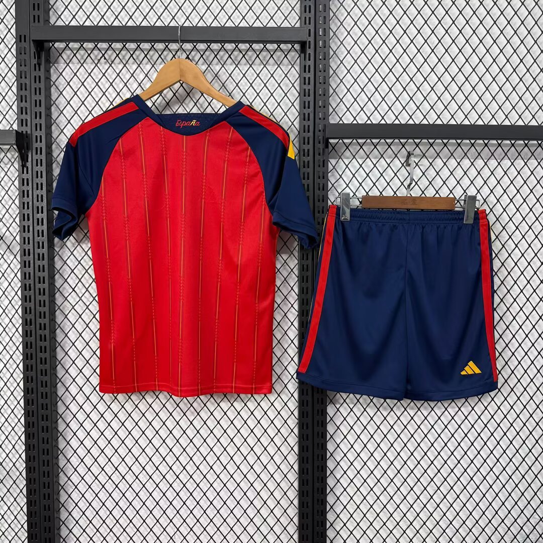 Alternative view of 26/27 Spain Home Adult Kit