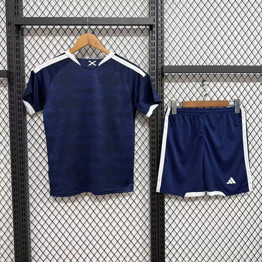Alternative view of 26/27 Scotland Home Adult Kit