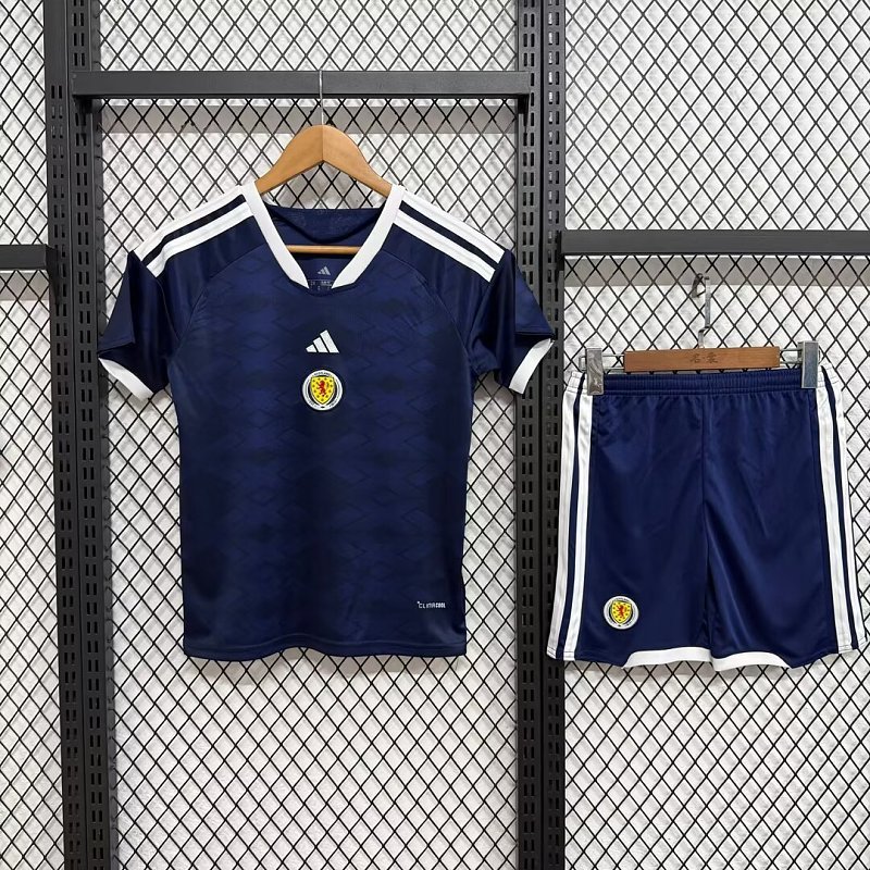26/27 Scotland Home Adult Kit