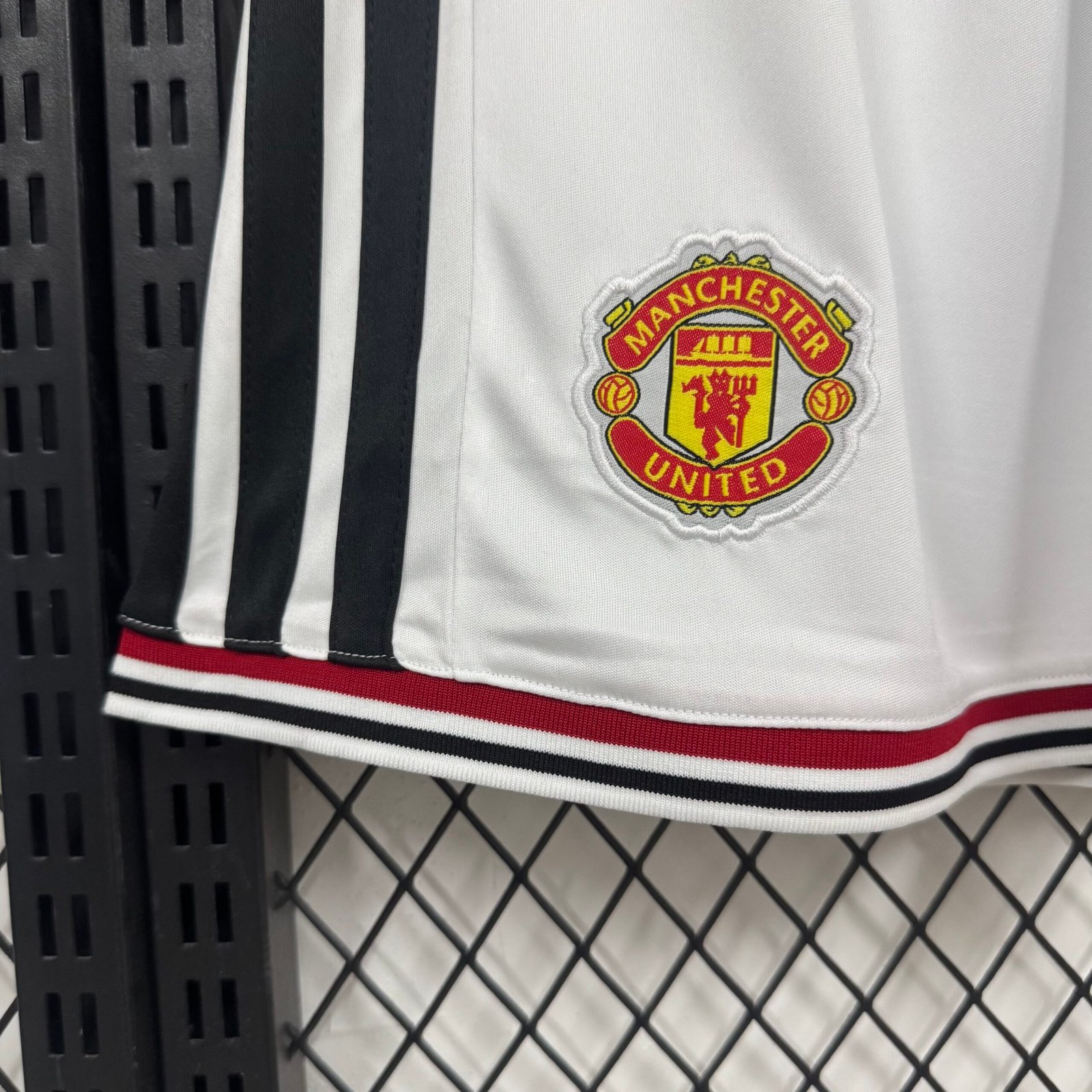Alternative view of 26/27 Manchester United Home Adult Kit