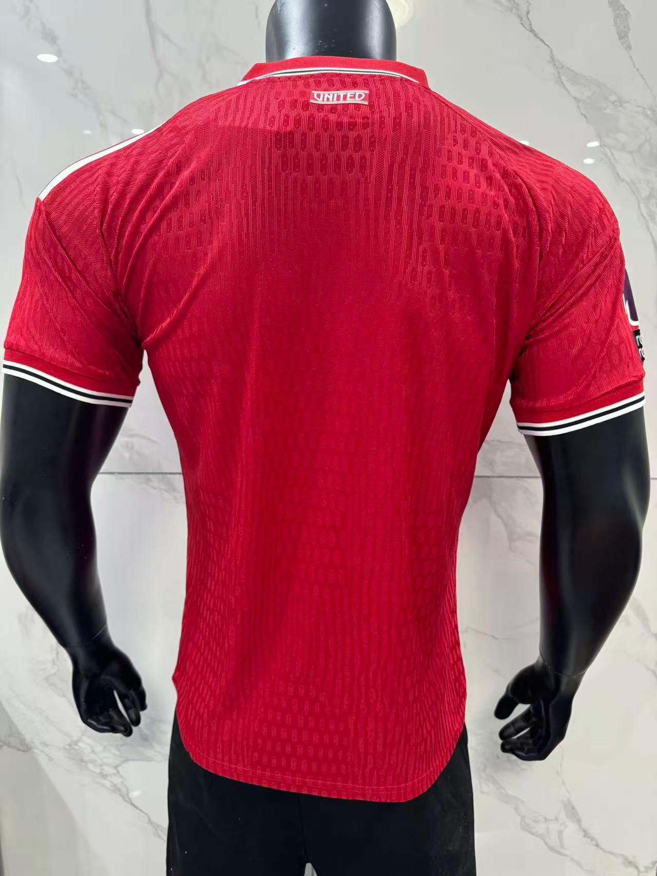 26/27 Manchester United Home Player Version Jersey (With Patches) - Image 9
