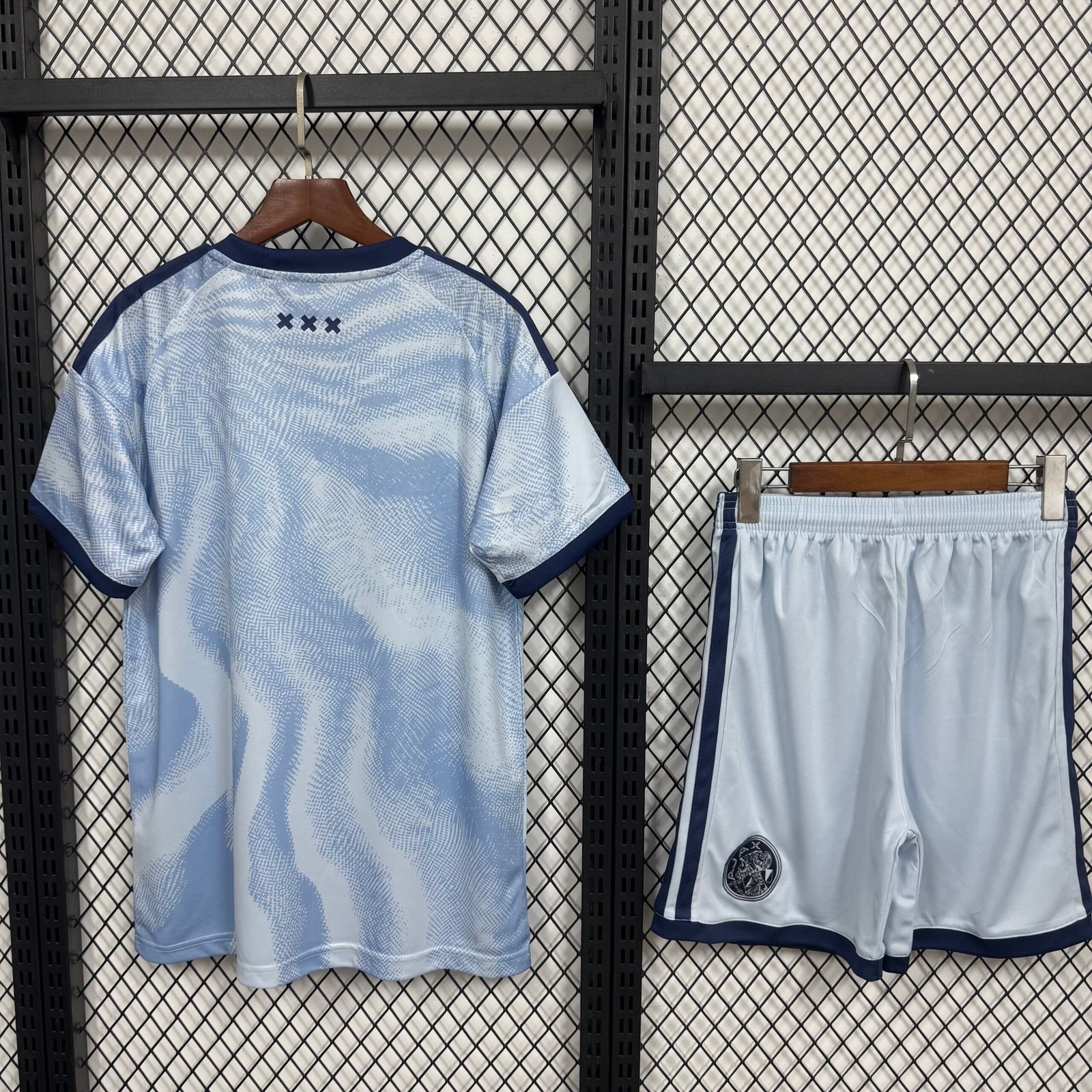 Alternative view of 26/27 Ajax Third Adult Kit