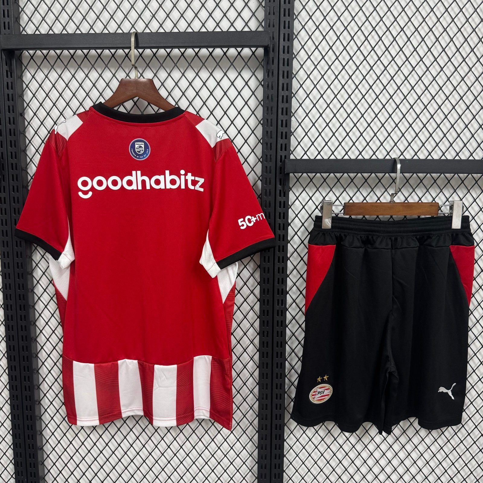 Alternative view of 26/27 PSV Eindhoven Home Adult Kit