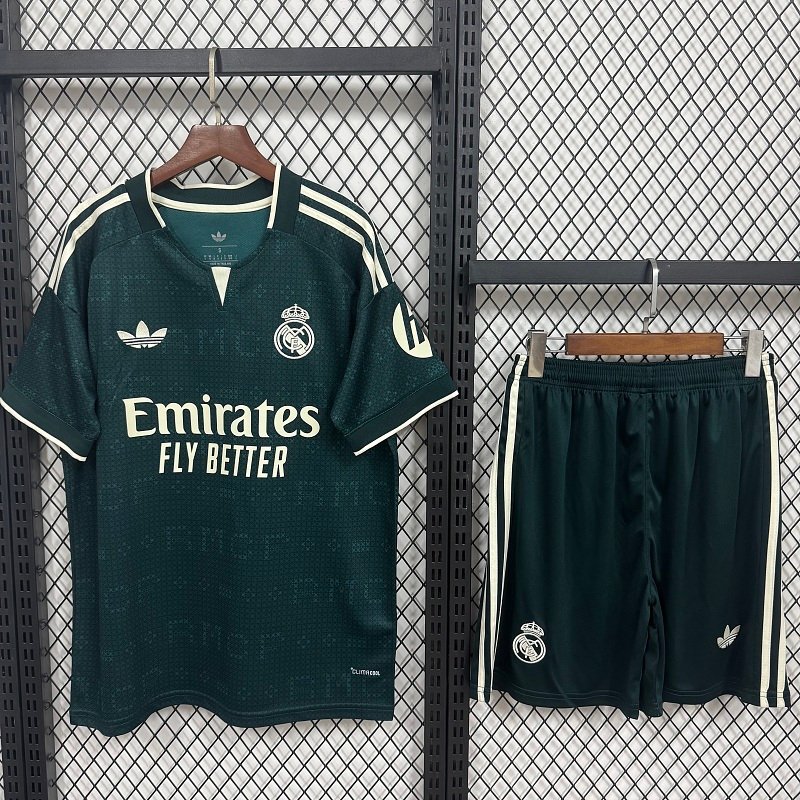 26/27 Real Madrid Home Player Version Adult Kit